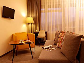 Фото номера Апартаменты полулюкс Отель Hotel Srebrna Góra г. Сребрна Гура 3