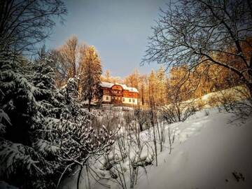 Фото Отели типа «постель и завтрак» Villa Hubertus г. Сребрна Гура 2